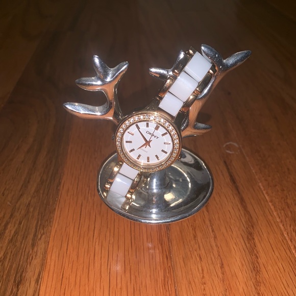 Watch - Picture 2 of 2